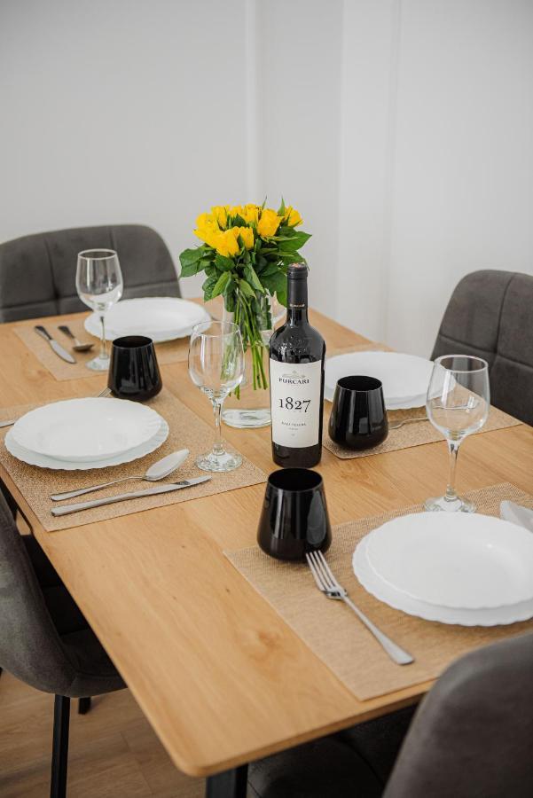 Modern Apartment In تيميشورا المظهر الخارجي الصورة