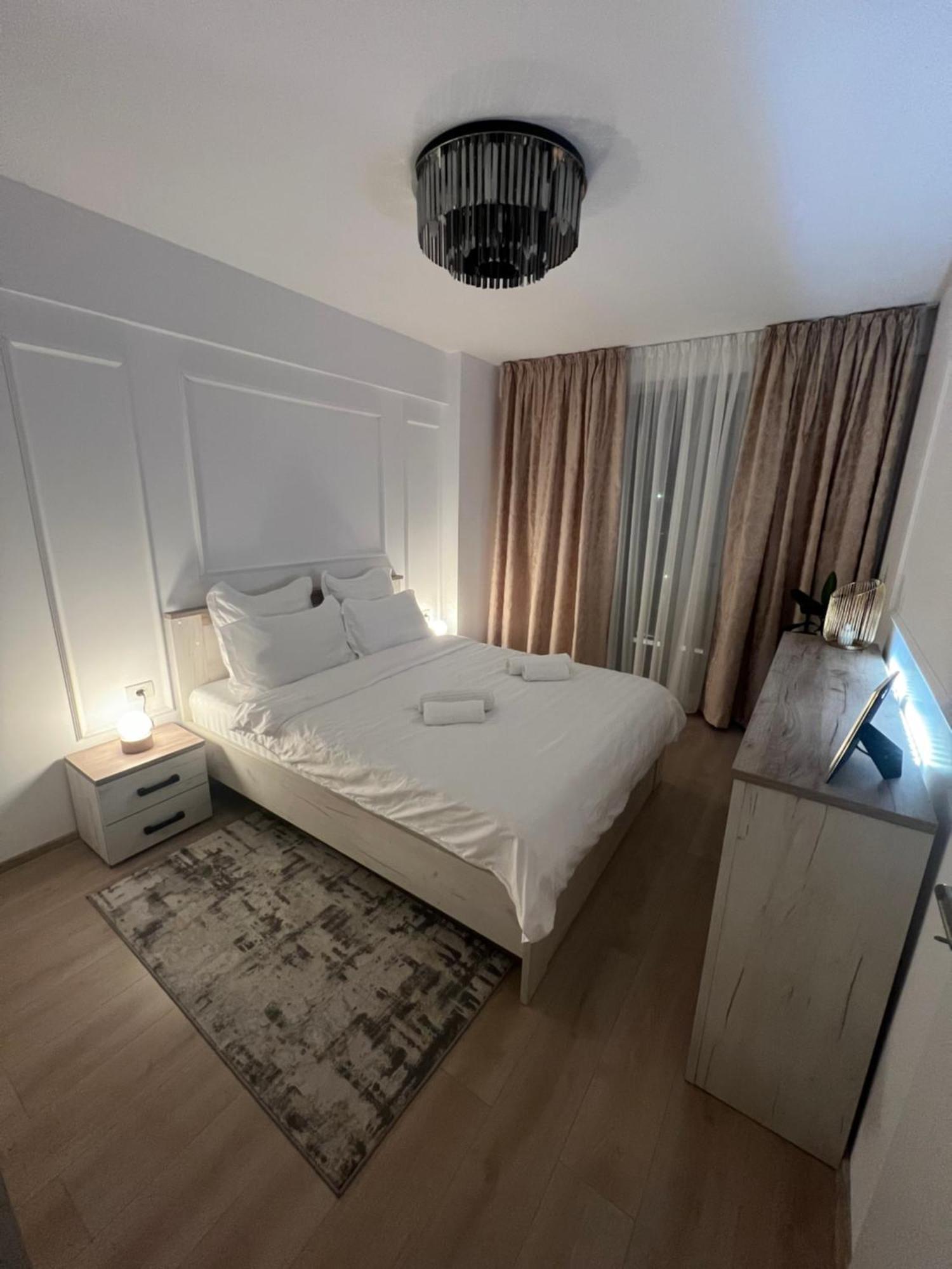 Modern Apartment In تيميشورا المظهر الخارجي الصورة