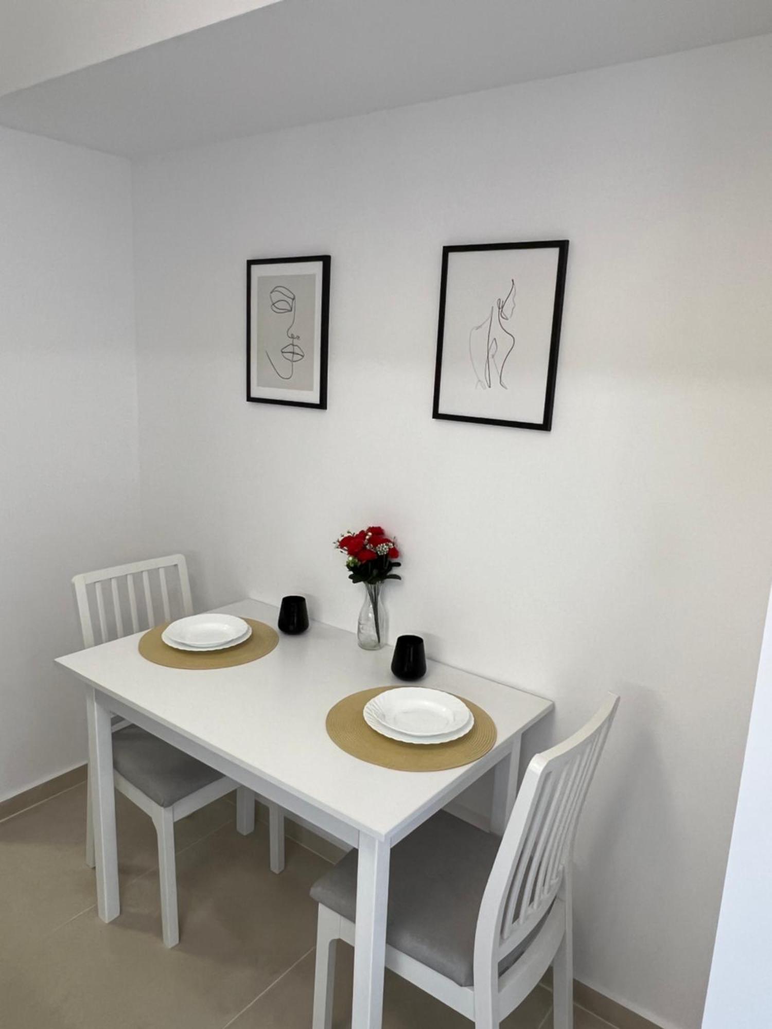 Modern Apartment In تيميشورا المظهر الخارجي الصورة